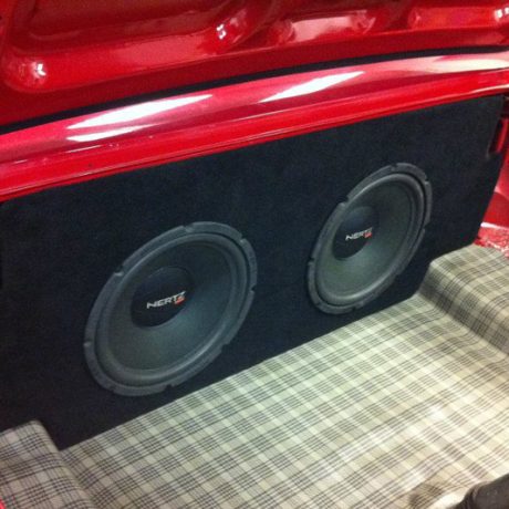 car-classic-red-6